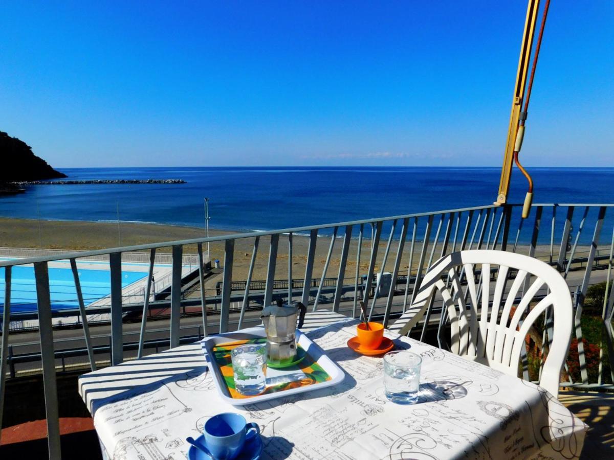 Trilocale Con Meravigliosa Vista Mare, Levanto Extérieur photo