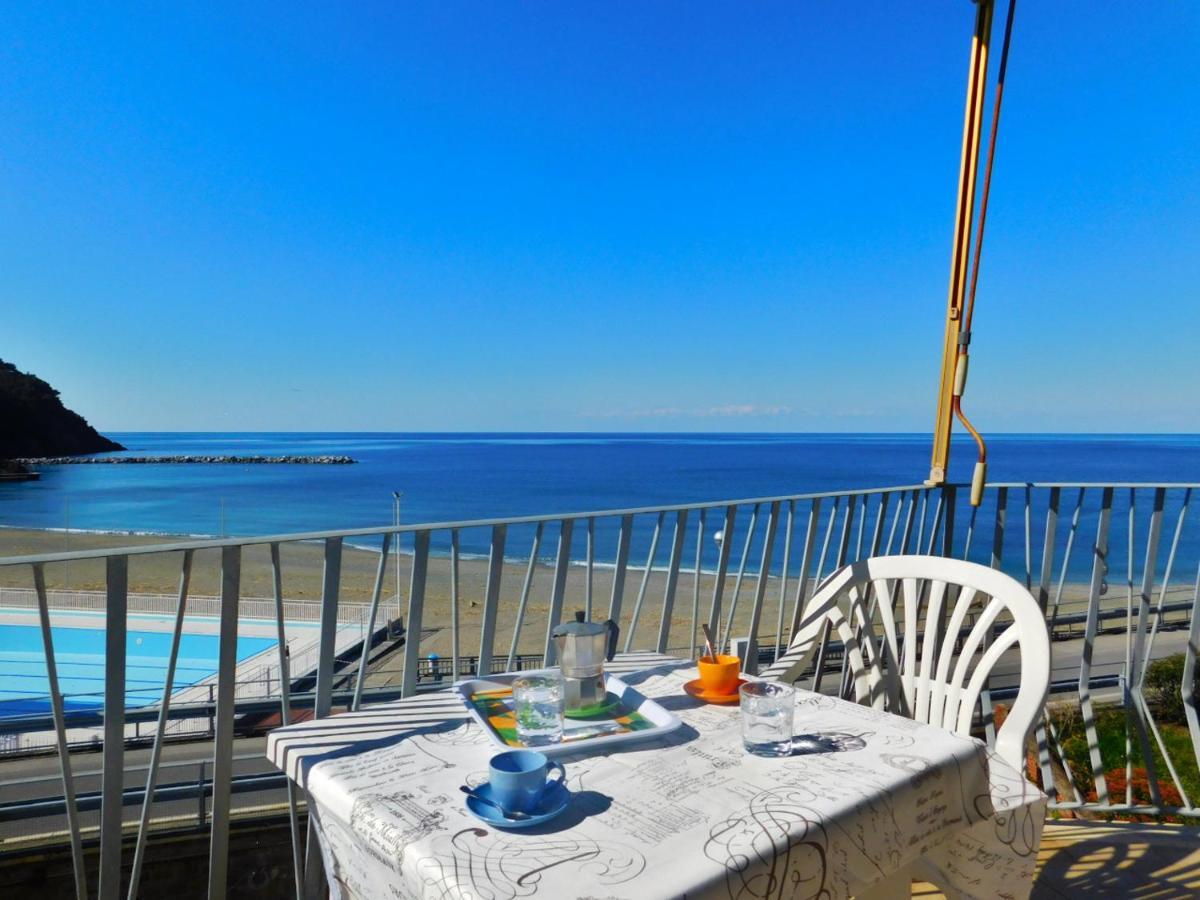 Trilocale Con Meravigliosa Vista Mare, Levanto Extérieur photo
